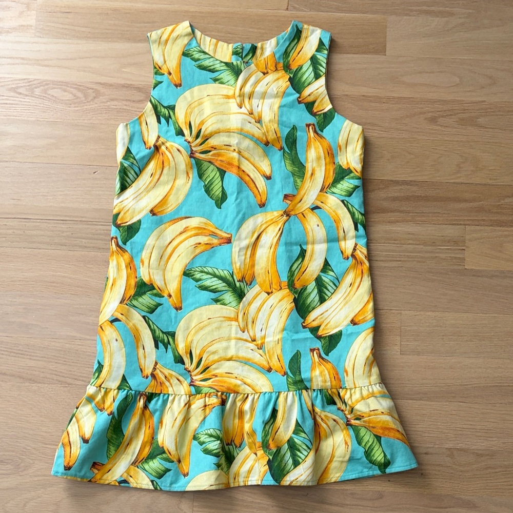 Love, Lilly brand women’s dress. Tropical banana print dress.  Size xxs.